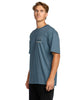 SPLIT THE PEAK MEN'S REGULAR SHORT SLEEVE TEE - STEEL BLUE